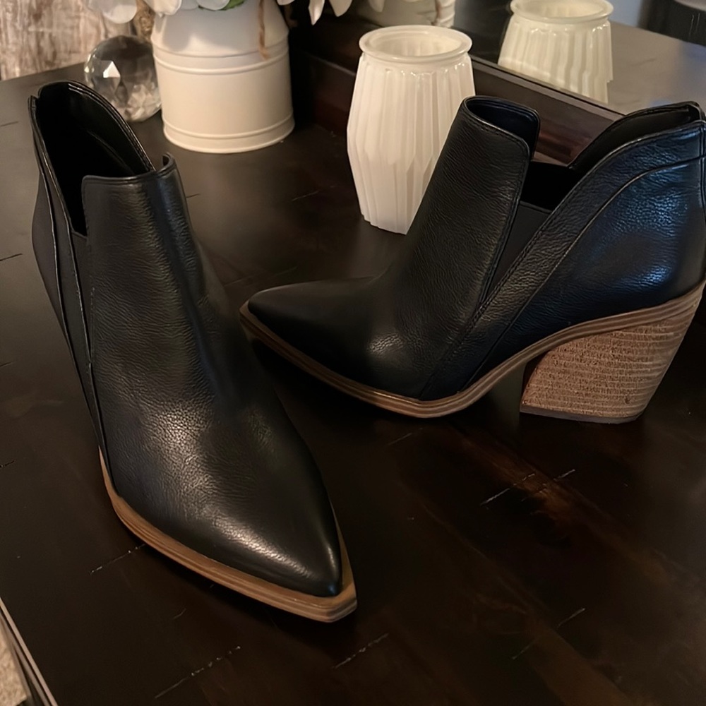 vince camuto boots